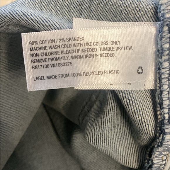 NWT Universal Threat Vintage Straight Jeans - Picture 6 of 7